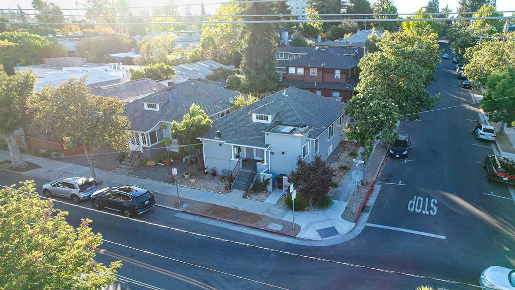 183 Everett Avenue Property Photo 1