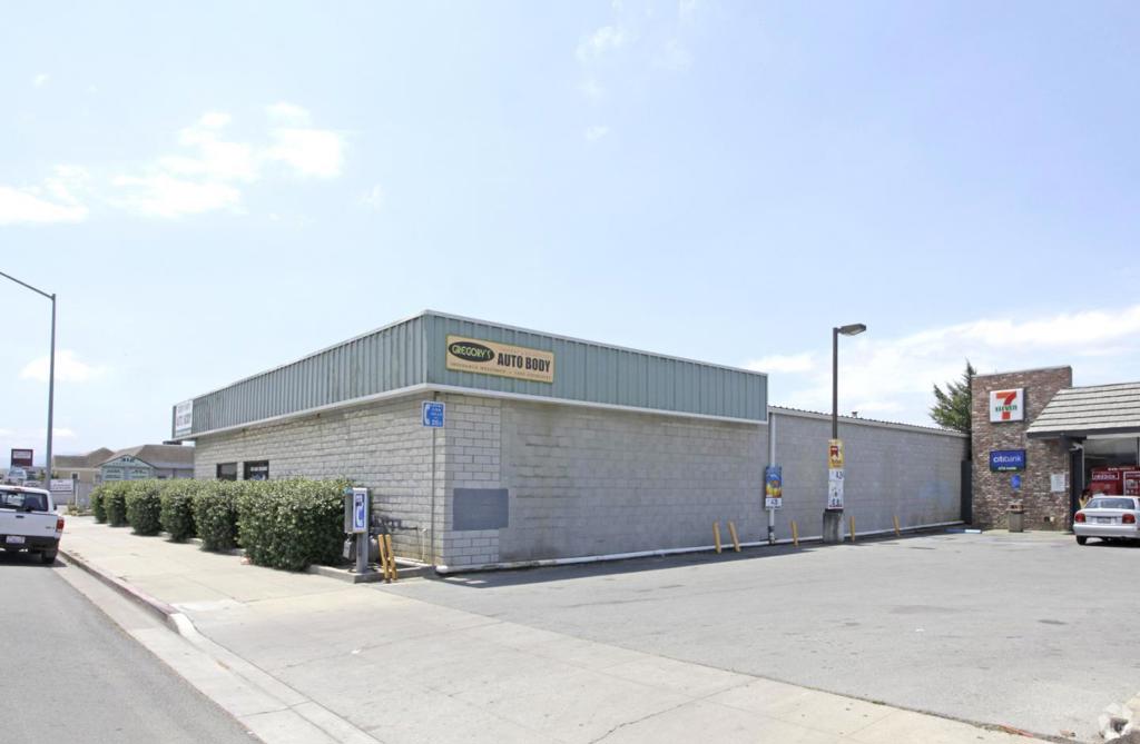 312 Abbott Street Property Photo 6