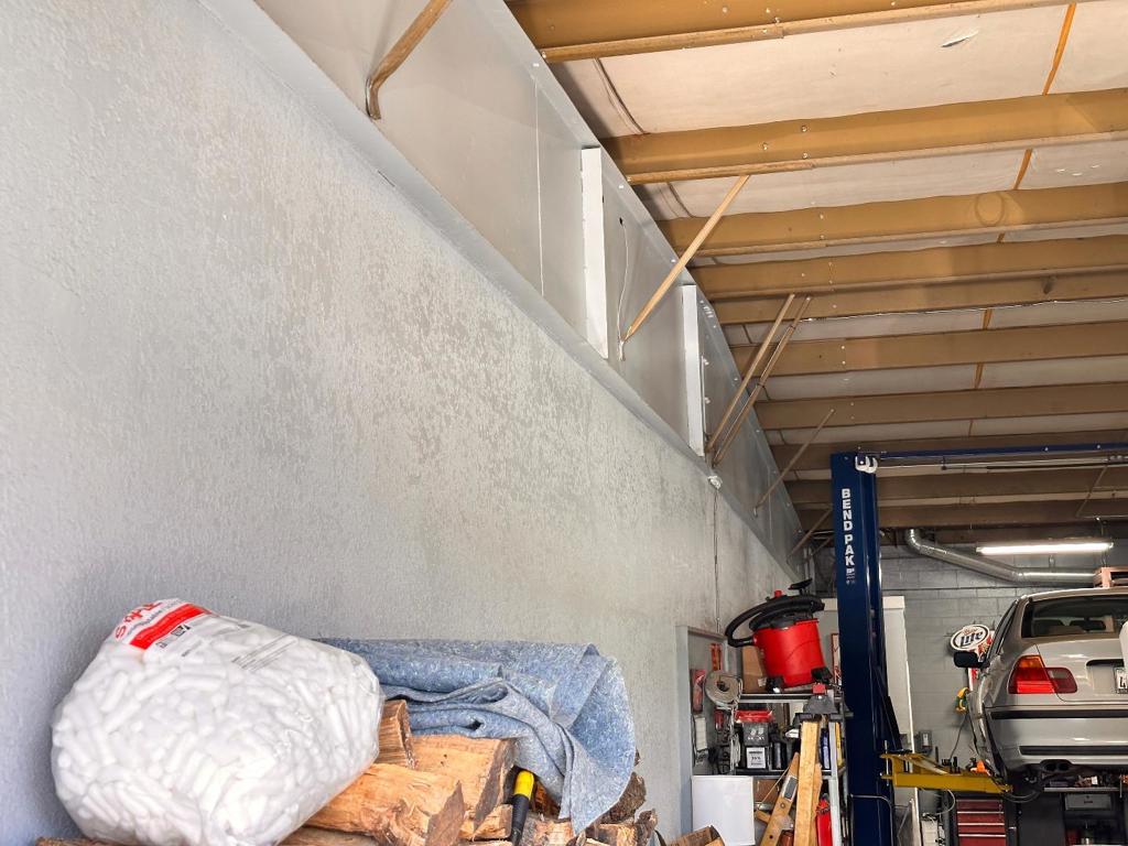 312 Abbott Street Property Photo 9