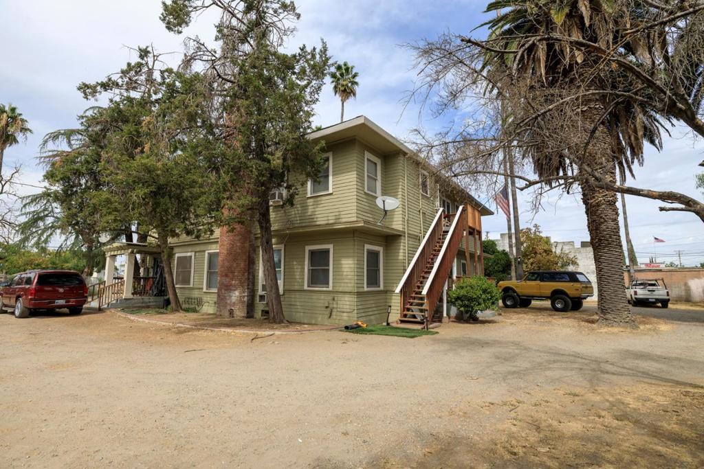 2523 5th Street Property Photo 13