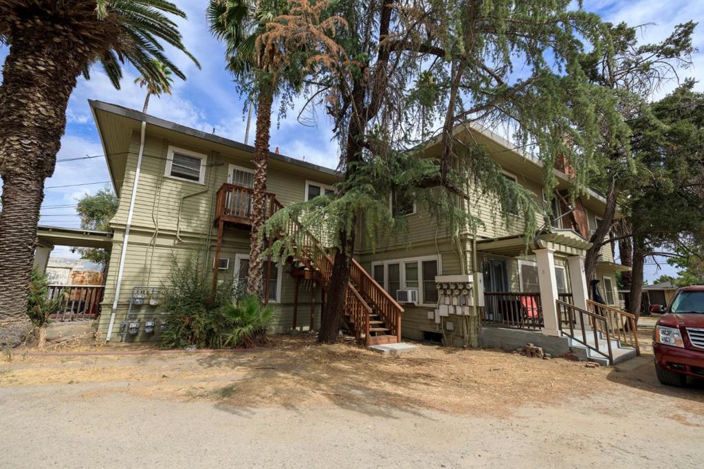 2523 5th Street Property Photo 15