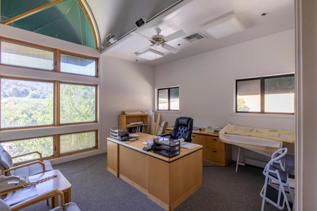 20300 Cachagua Road Property Photo 21