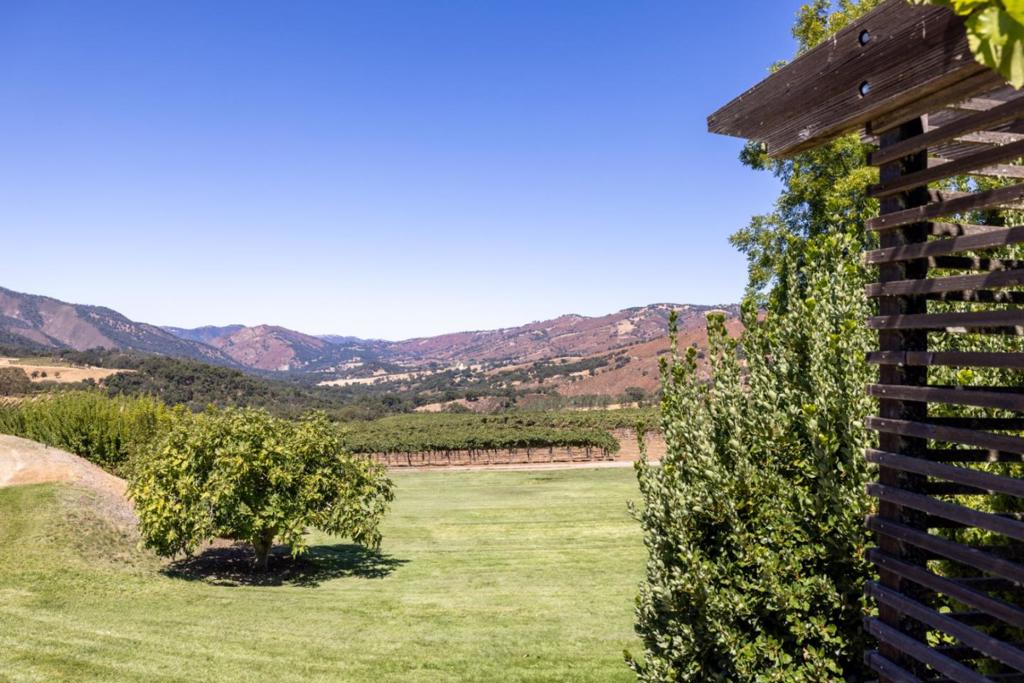 20300 Cachagua Road Property Photo 34