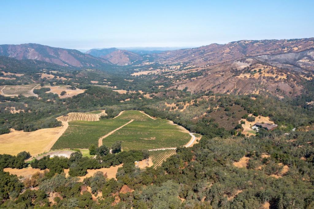 20300 Cachagua Road Property Photo 45