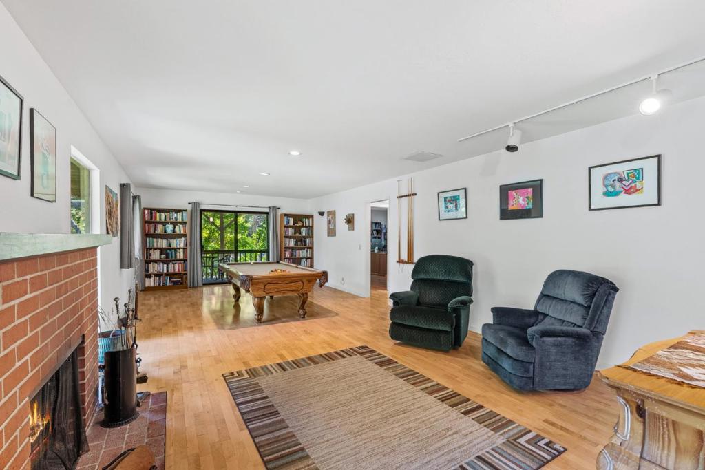 152 Montclair Drive Property Photo 26