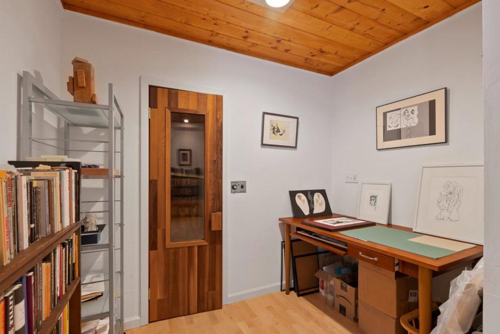 152 Montclair Drive Property Photo 33