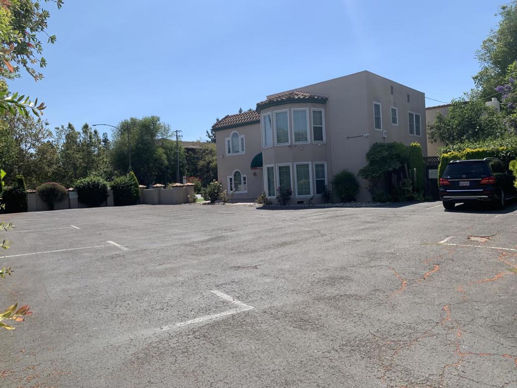 2060 The Alameda Property Photo 6