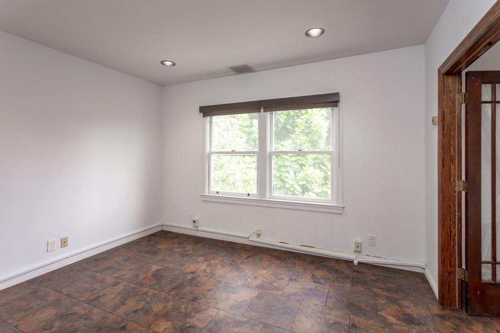 2060 The Alameda Property Photo 24
