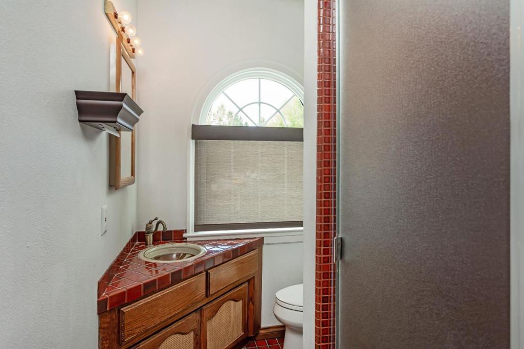 2060 The Alameda Property Photo 30