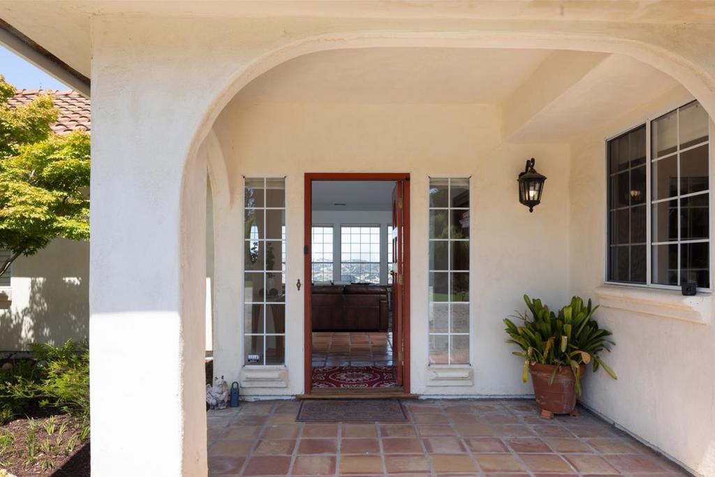 10590 Hidden Mesa Place Property Photo 10