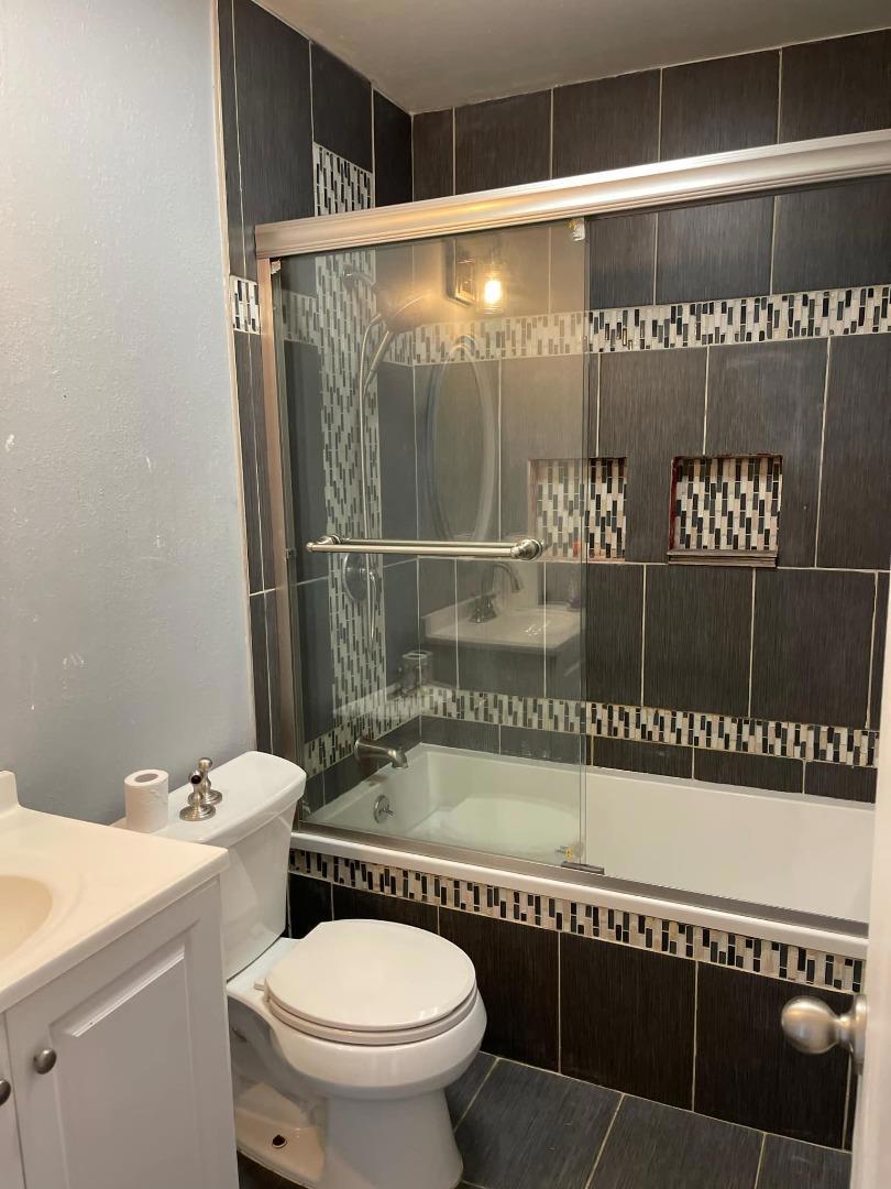 846 Del Monte Court Property Photo 8
