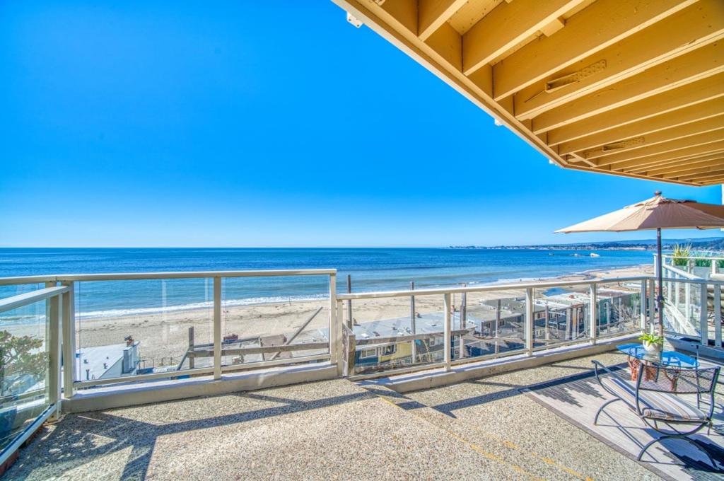 230 Rio Del Mar Boulevard F Property Photo 3