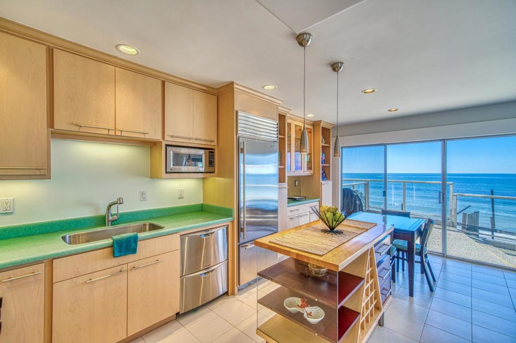 230 Rio Del Mar Boulevard F Property Photo 13