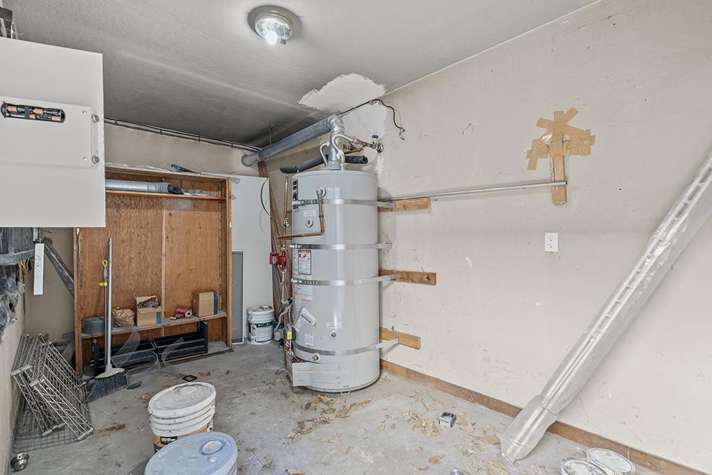 457 S 10th Street Property Photo 12