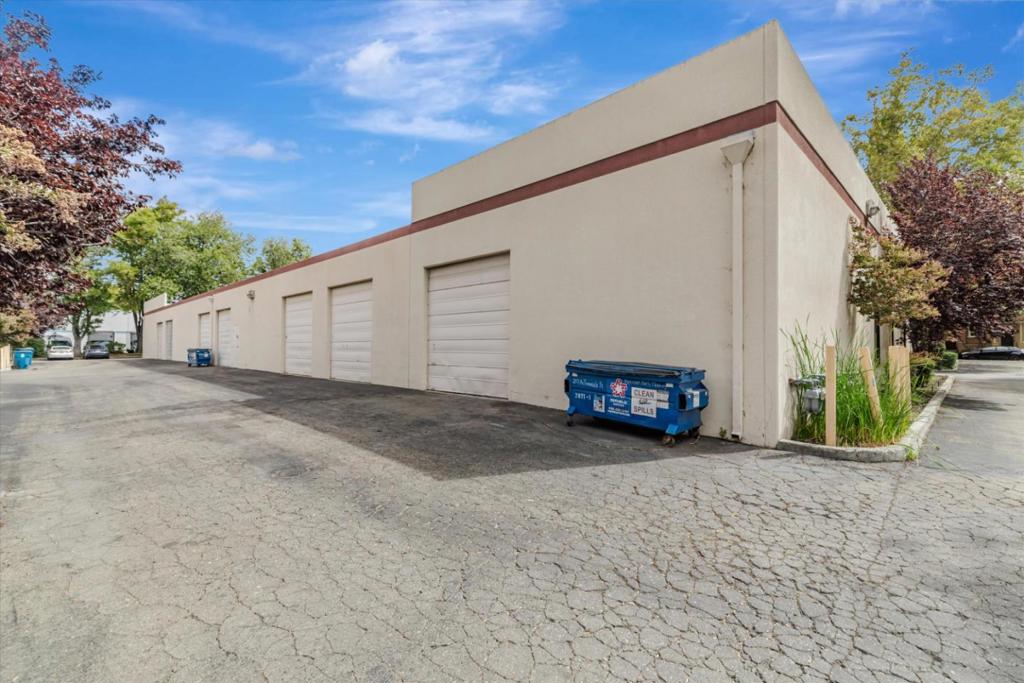2471 Autumnvale Drive F Property Photo 36