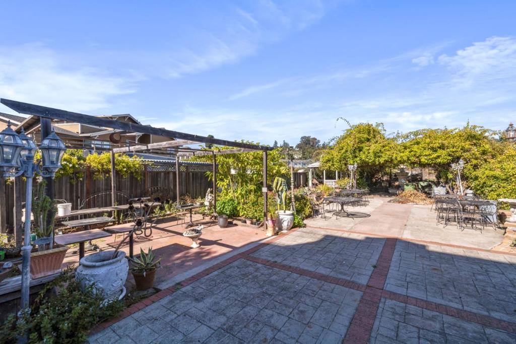 8041 Soquel Drive Property Photo 27