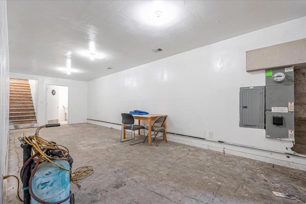 3038 Market Street 40 Property Photo 3