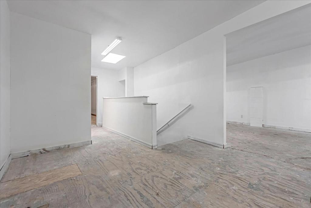 3038 Market Street 40 Property Photo 8