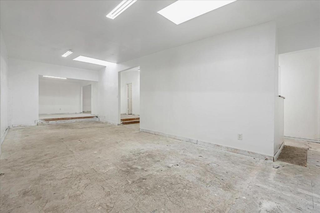 3038 Market Street 40 Property Photo 11