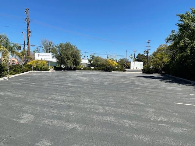 300 W Las Tunas Drive Property Photo