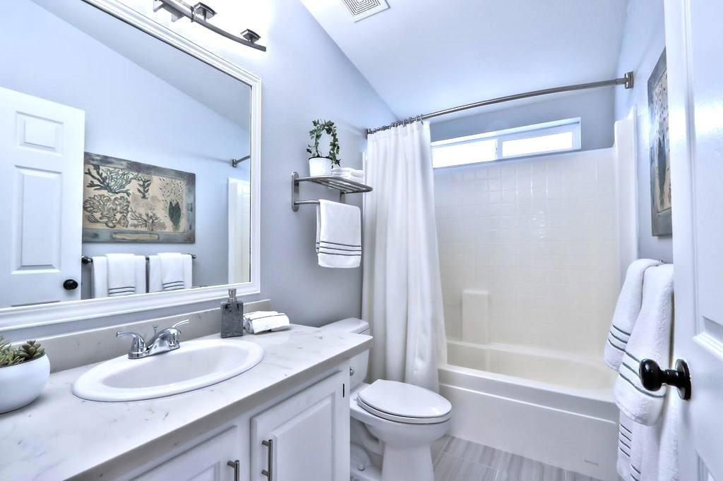 1220 Vienna Drive Property Photo 7