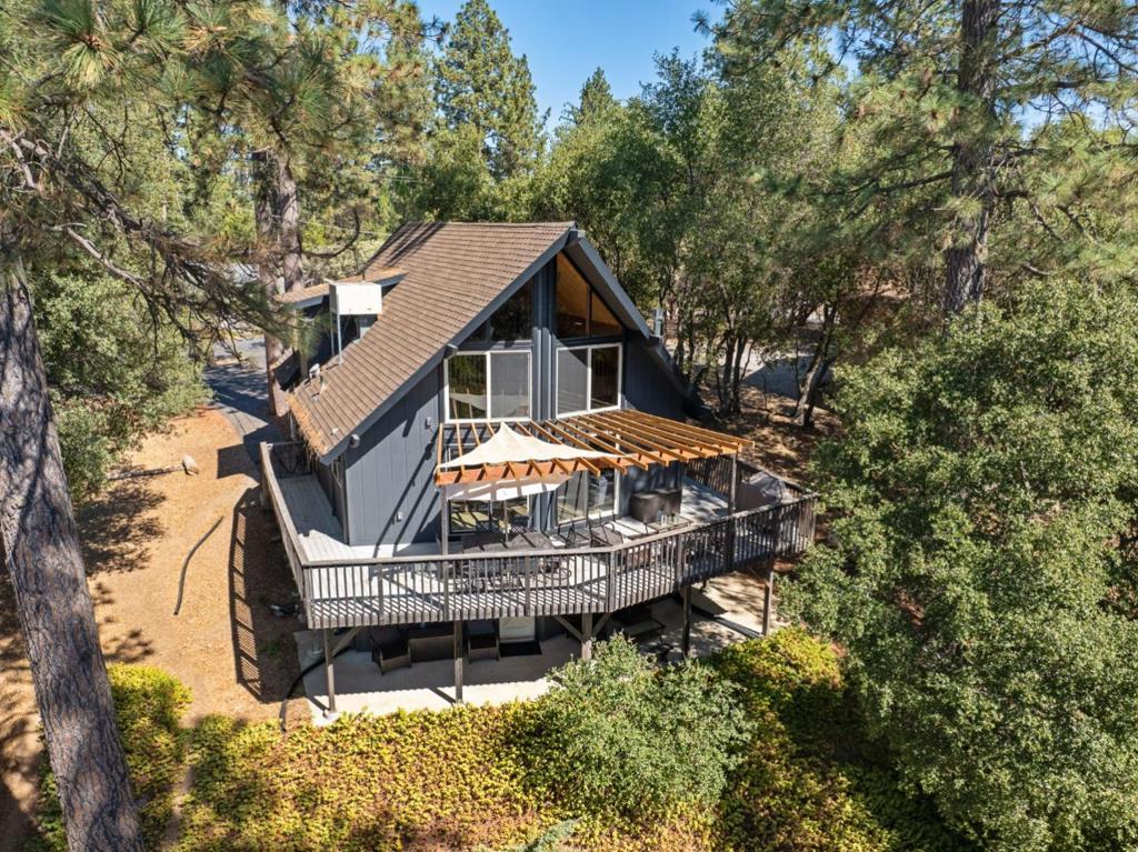 20779 Point View Drive Property Photo