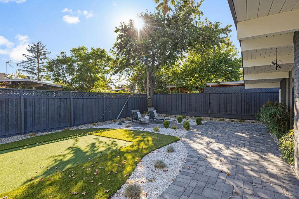 838 Devonshire Way Property Photo 46