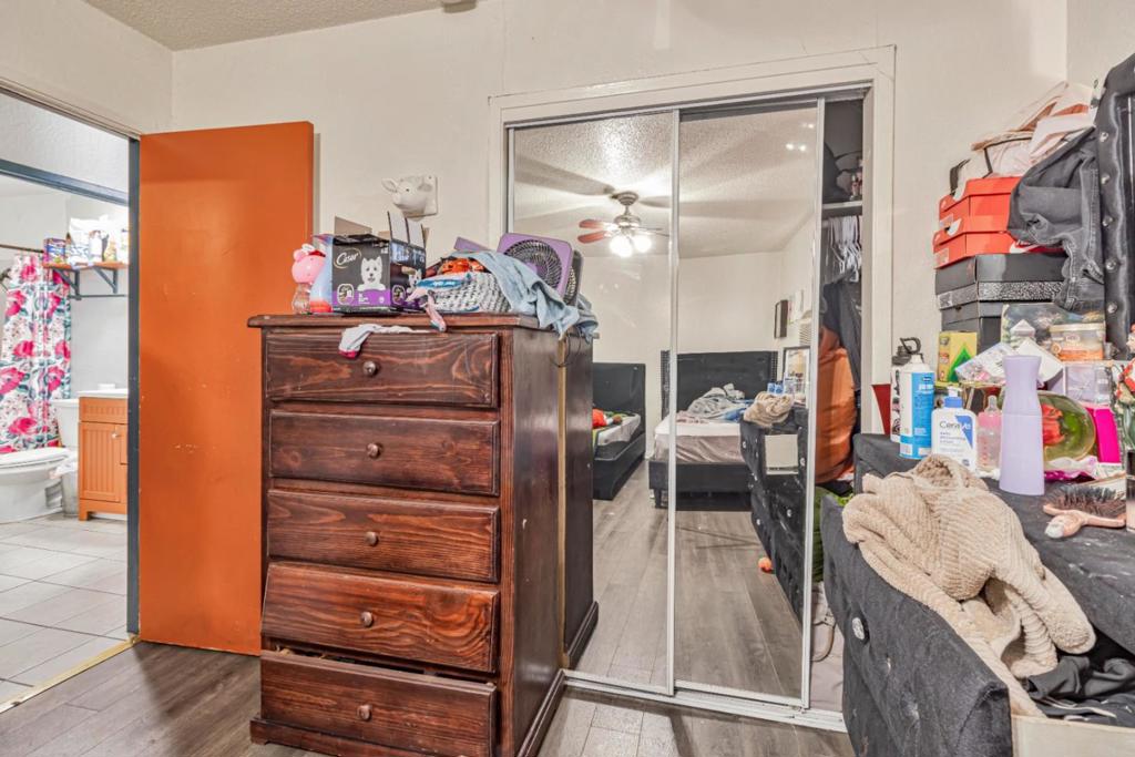 748 Clara Street Property Photo 17