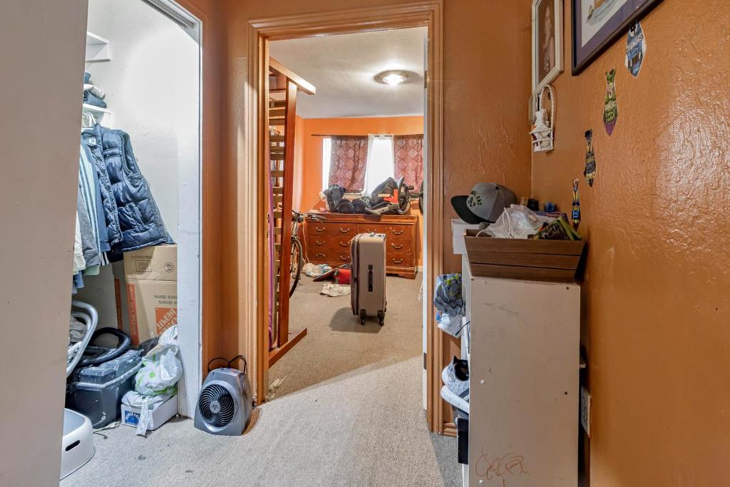 748 Clara Street Property Photo 42