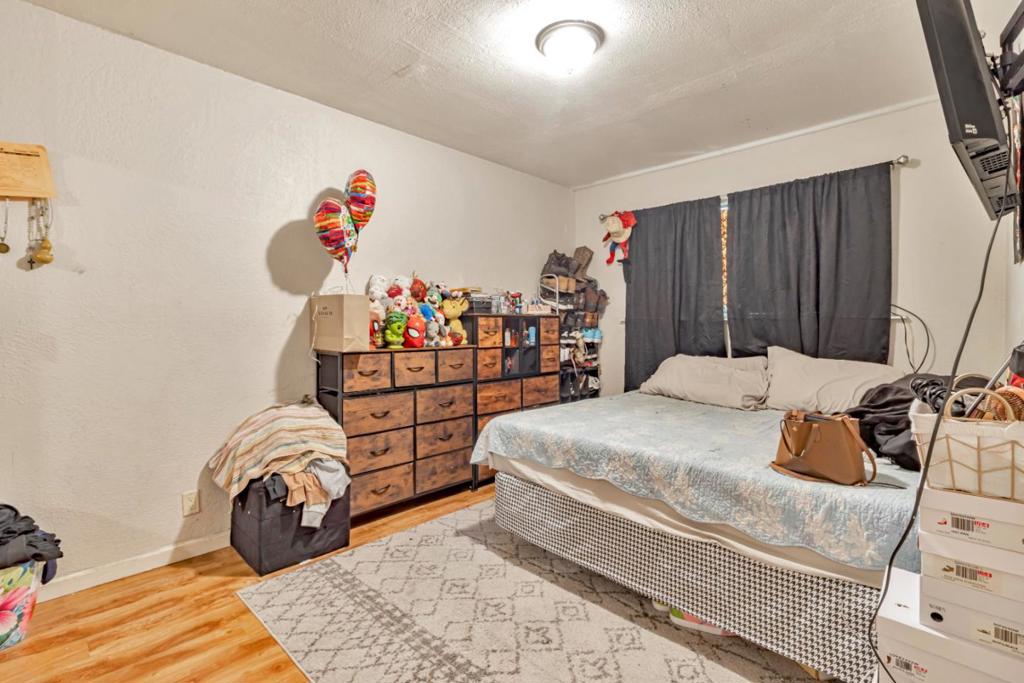 748 Clara Street Property Photo 44
