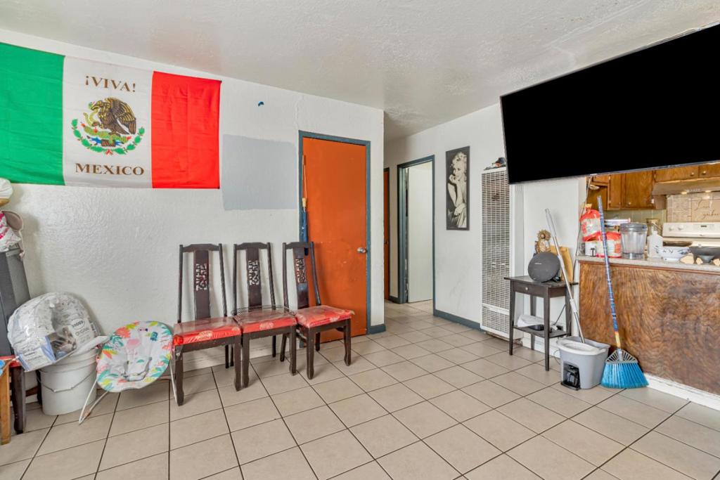 748 Clara Street Property Photo 66