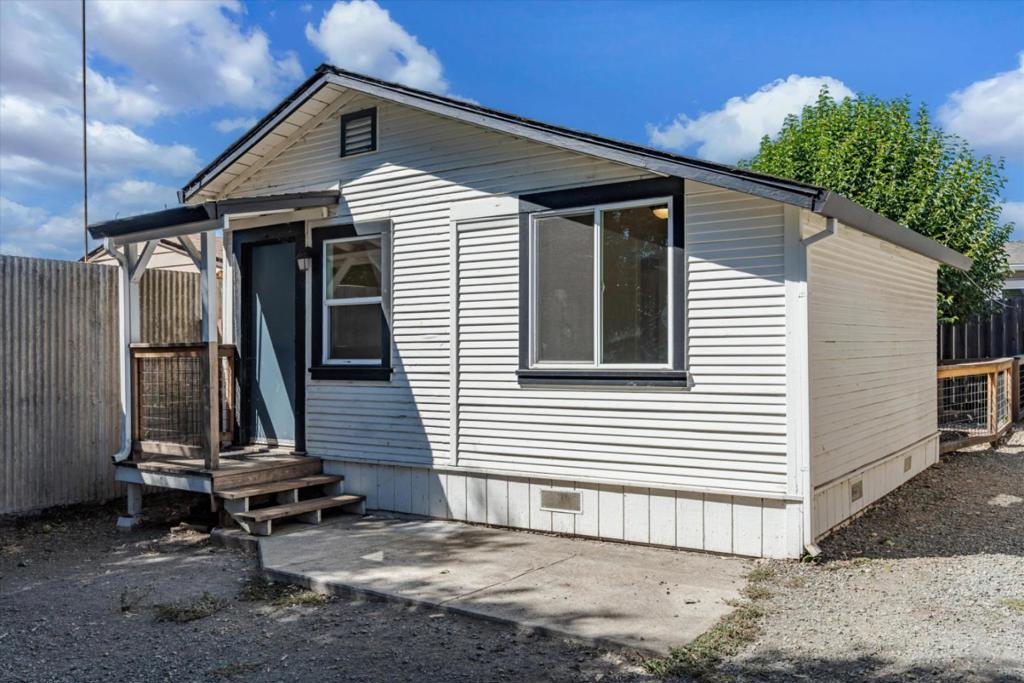 Nevada Street Property Photo 11