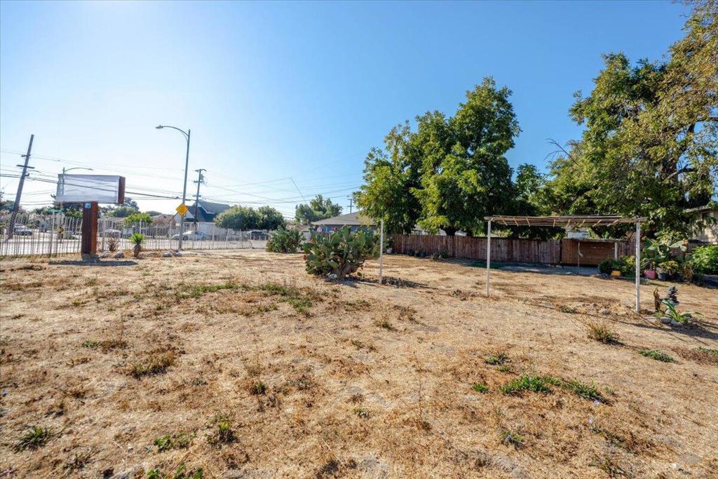 0 E Hedding Street Property Photo 4