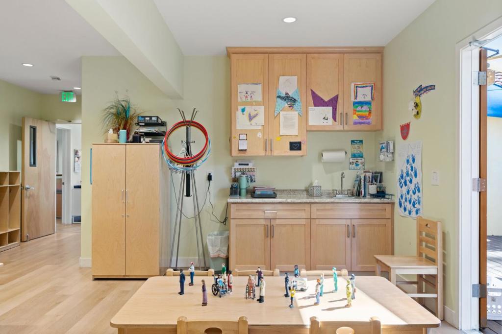 2070 Homestead Road Property Photo 29