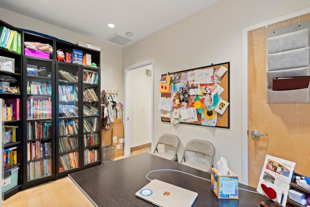 2070 Homestead Road Property Photo 31