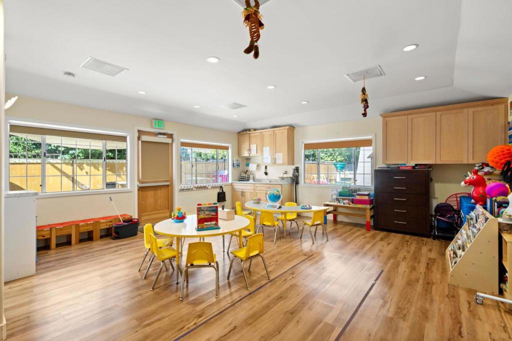 2070 Homestead Road Property Photo 44