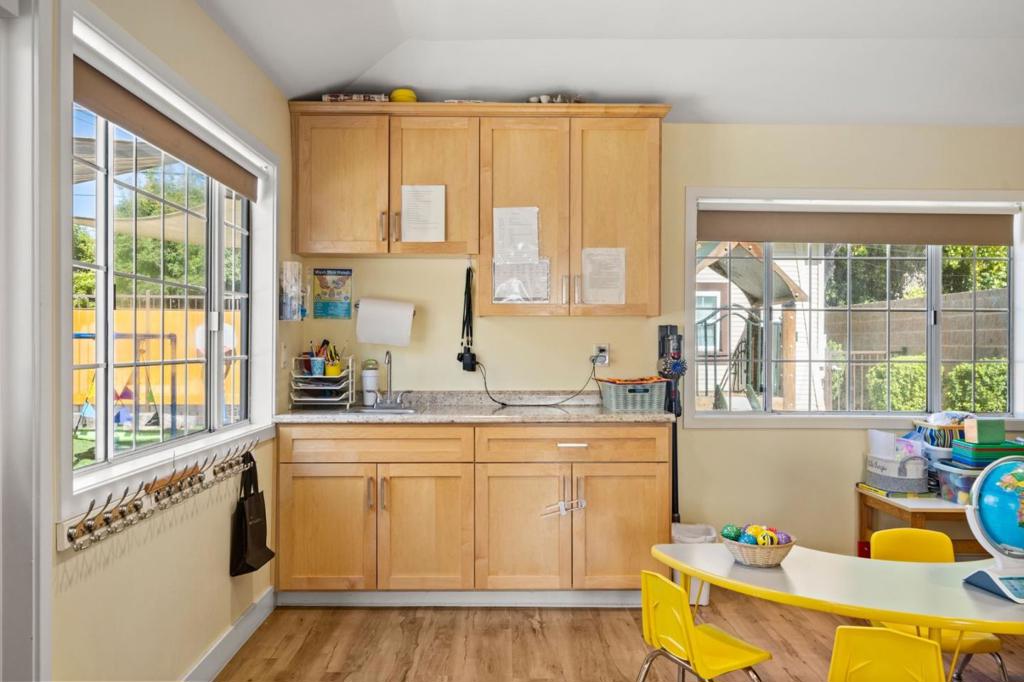 2070 Homestead Road Property Photo 45