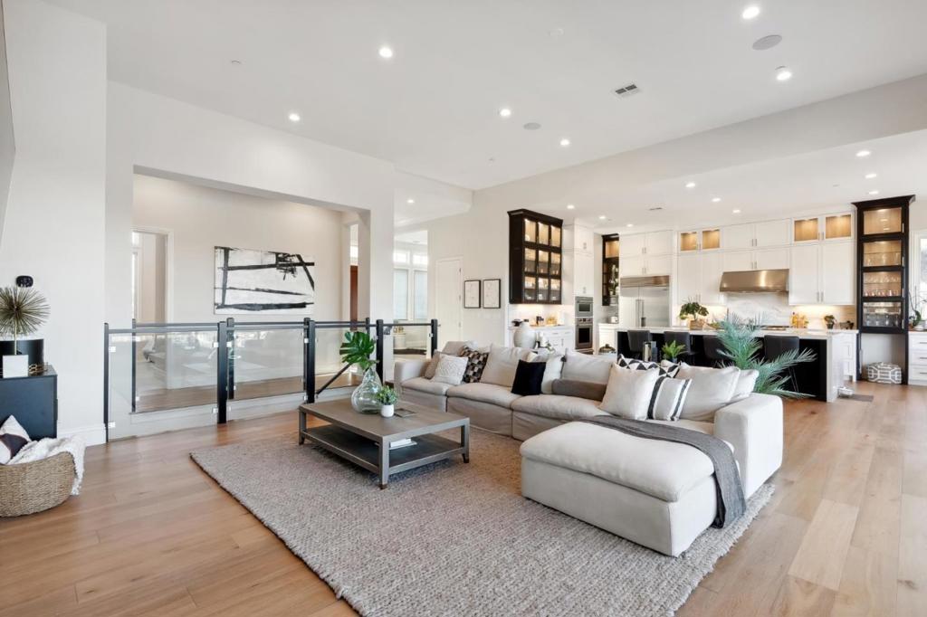 6246 Massara Street Property Photo 3