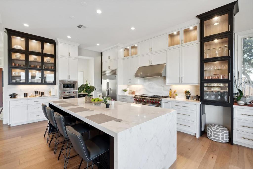 6246 Massara Street Property Photo 12