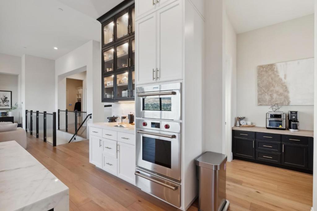 6246 Massara Street Property Photo 14