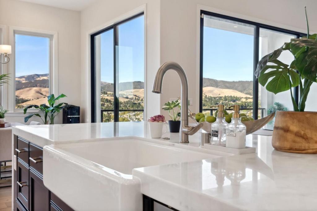 6246 Massara Street Property Photo 16