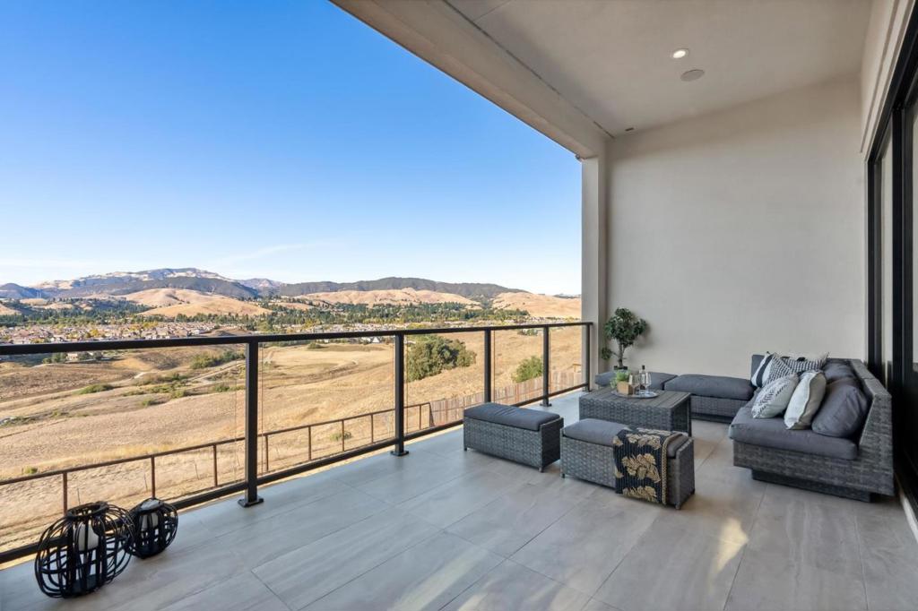 6246 Massara Street Property Photo 24