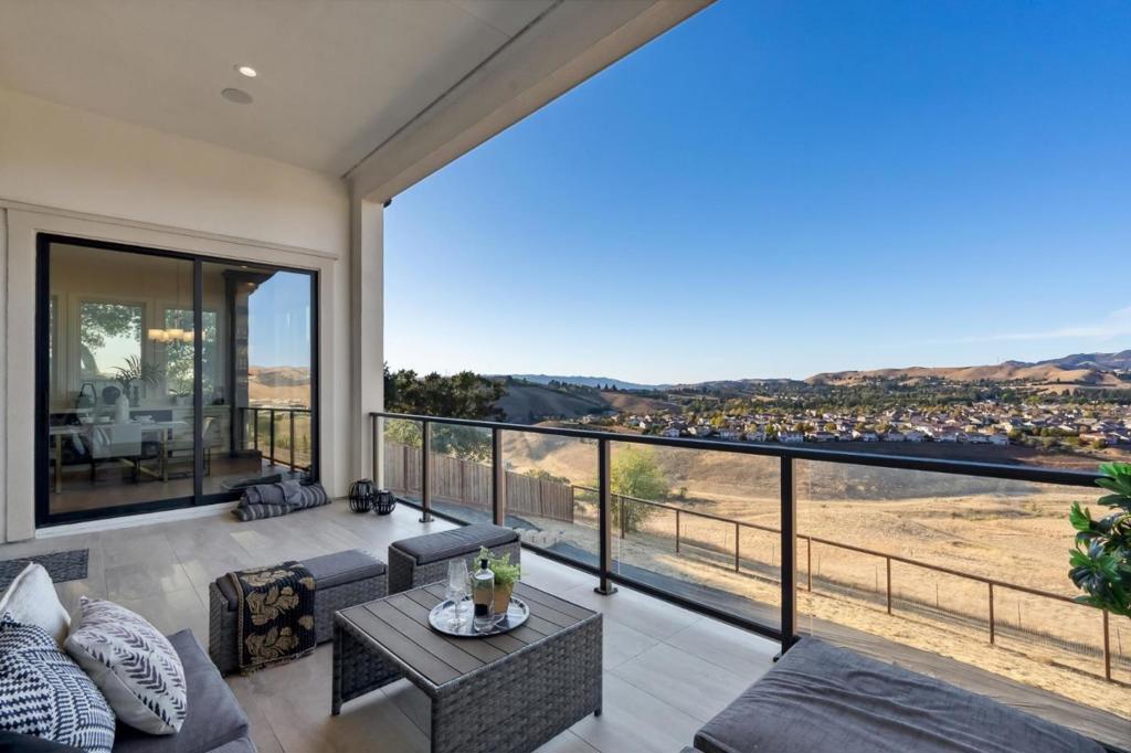 6246 Massara Street Property Photo 25