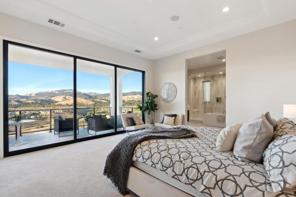 6246 Massara Street Property Photo 27