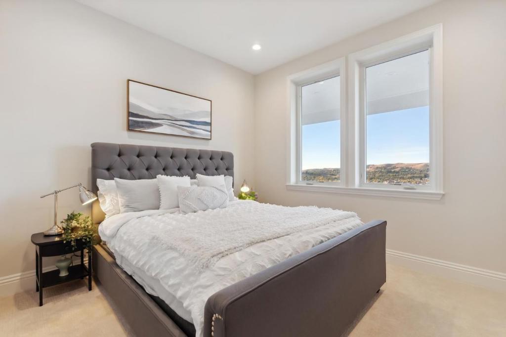 6246 Massara Street Property Photo 60