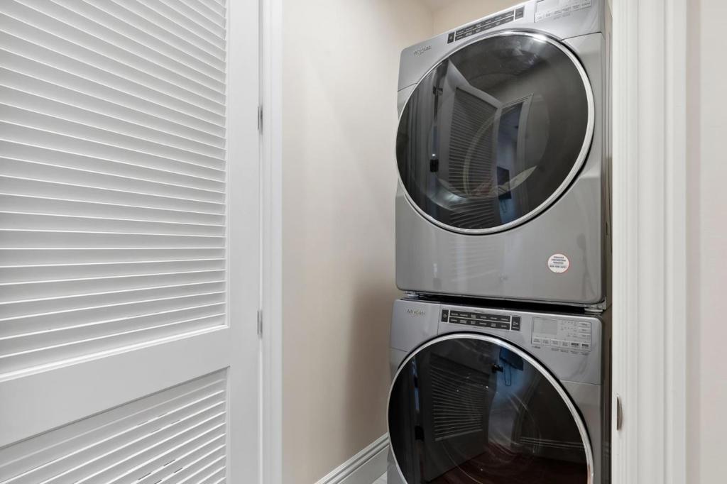 6246 Massara Street Property Photo 63