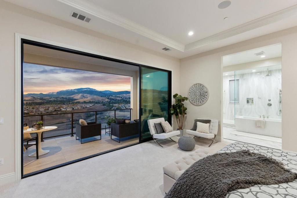 6246 Massara Street Property Photo 73