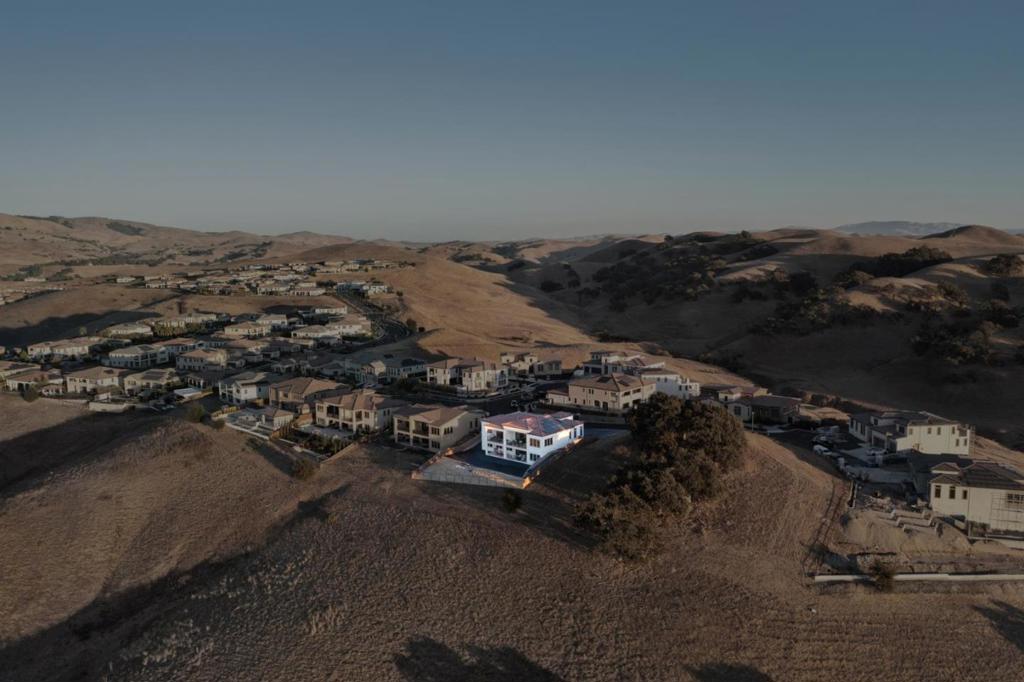 6246 Massara Street Property Photo 85