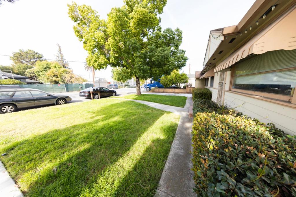 2178 Monticello Avenue Property Photo 6