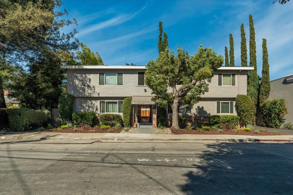 660 Roble Avenue Property Photo